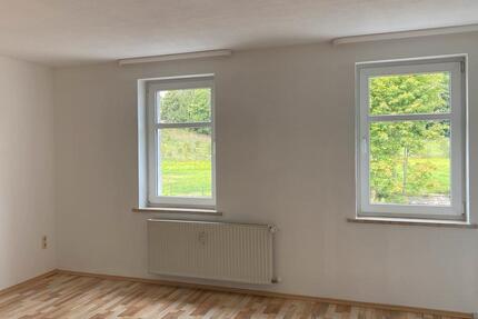 Wohnung Olbernhau - 2 Zimmer, 43 m&sup2;, 240&euro; | Angebot:25047461