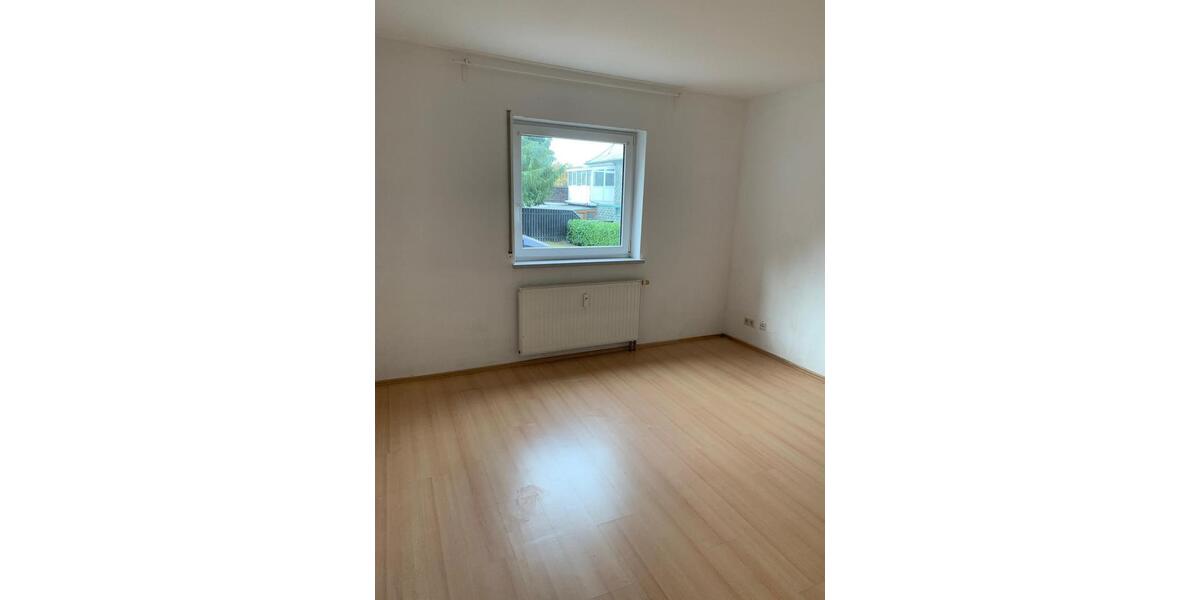 Etagenwohnung Friedrichsthal - 2 Zimmer, 60 m&sup2;, 450&euro; | Angebot:23538879