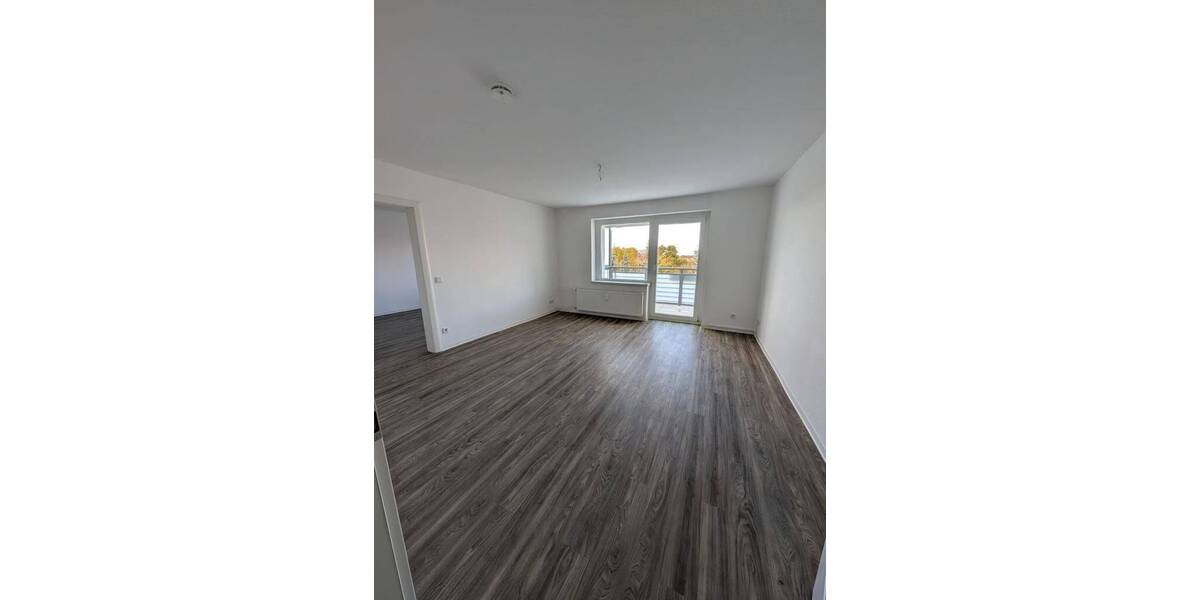 Etagenwohnung Schkeuditz Altscherbitz - 4 Zimmer, 82 m&sup2;, 740&euro; | Angebot:25727321