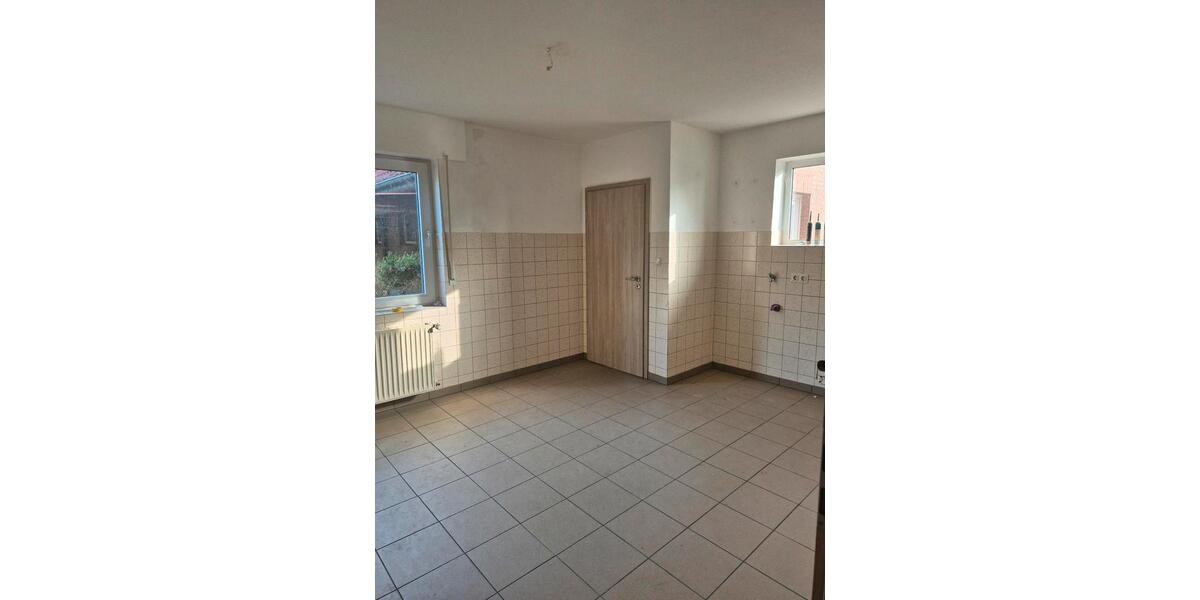 Einfamilienhaus Friesoythe - 7 Zimmer, 160 m&sup2;, 1.200&euro; | Angebot:25410112