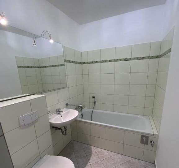 Etagenwohnung Lutherstadt Wittenberg Lerchenbergsiedlung - 3 Zimmer, 57 m&sup2;, 315&euro; | Angebot:26104923