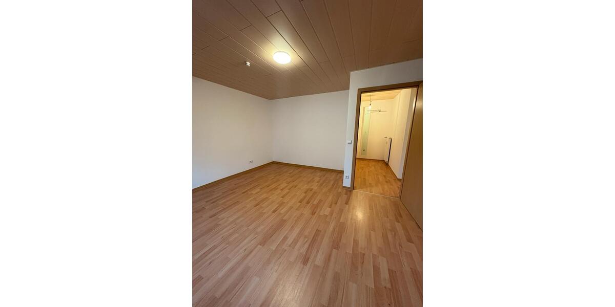 Erdgeschoßwohnung Emmelshausen - 2.5 Zimmer, 64 m&sup2;, 620&euro; | Angebot:25989164