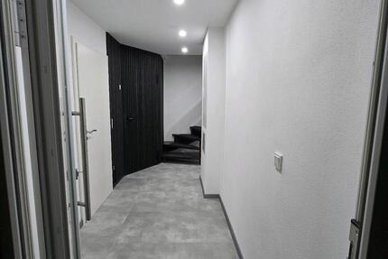 Haus Beckingen - 5 Zimmer, 120 m&sup2;, 950&euro; | Angebot:25161355