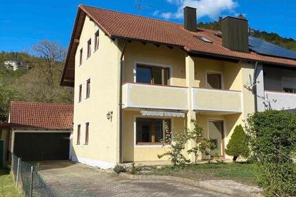 Helle DreiZimmerwohnung mit Südterrasse
