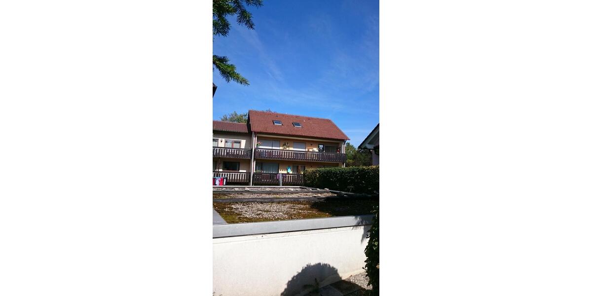Dachgeschoßwohnung Bad Dürrheim - 2 Zimmer, 53 m&sup2;, 200&euro; | Angebot:25841329