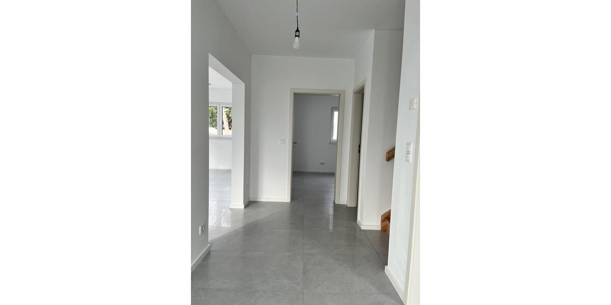 Einfamilienhaus Berlin Marzahn-Hellersdorf - 5 Zimmer, 115 m&sup2;, 2.300&euro; | Angebot:26039696