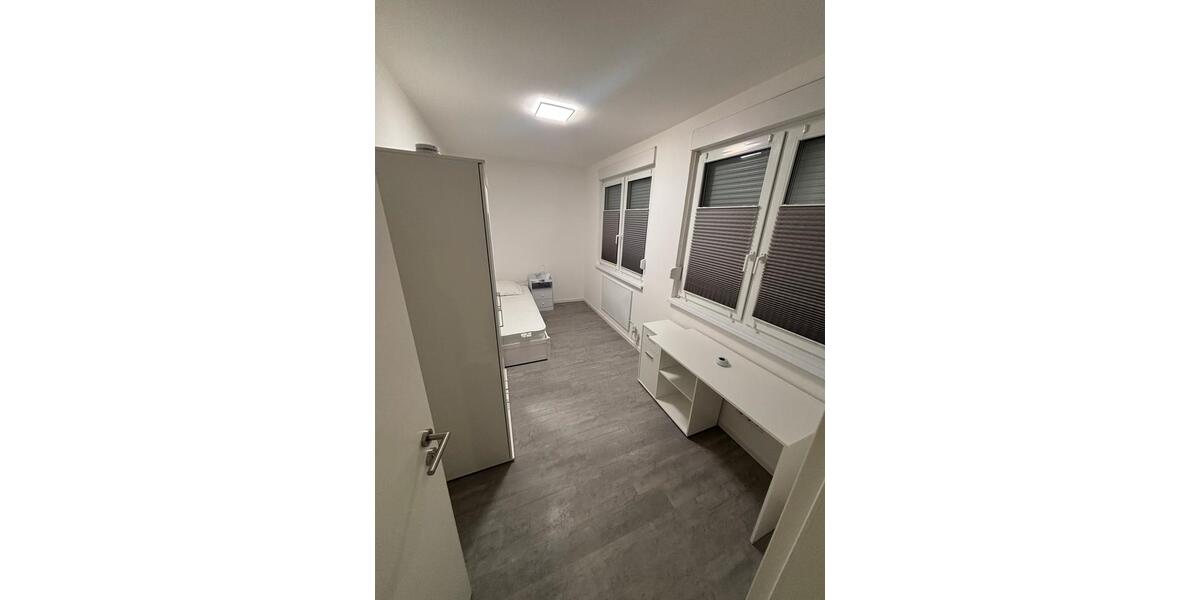Wohnen auf Zeit Esslingen am Neckar Hegensberg - 1 Zimmer, 45 m&sup2;, 590&euro; | Angebot:25910601