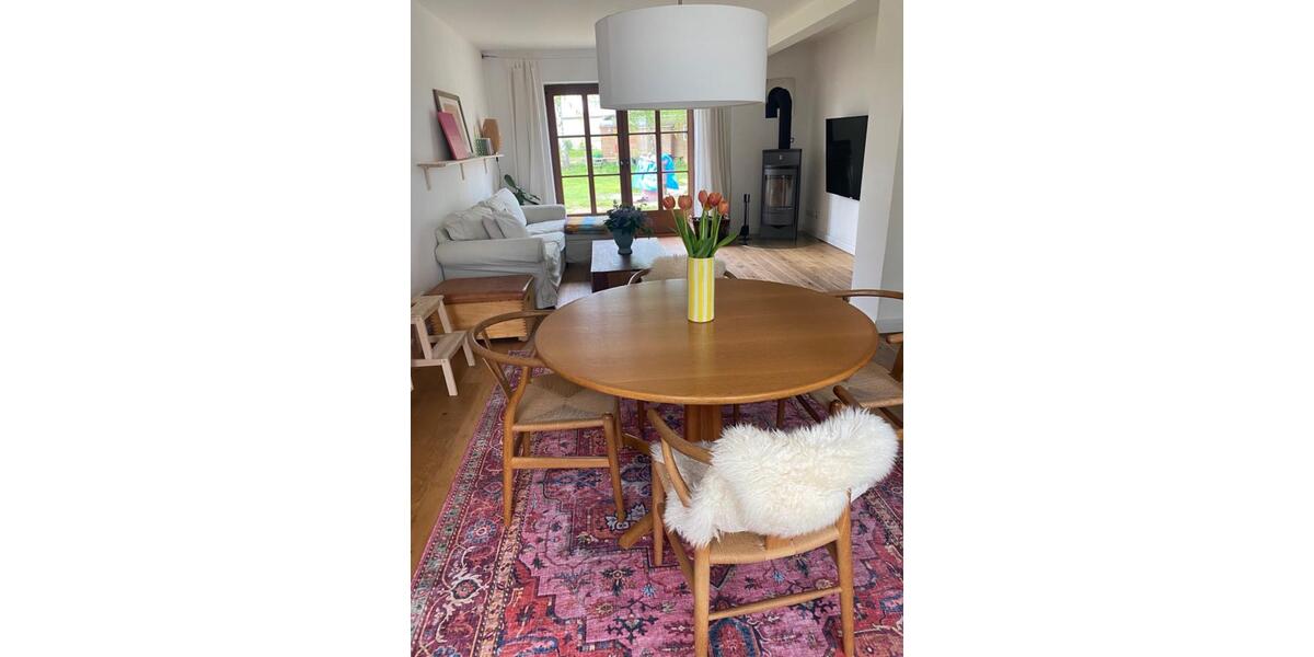 Etagenwohnung Adelheidsdorf - 4 Zimmer, 120 m&sup2;, 996&euro; | Angebot:25656805