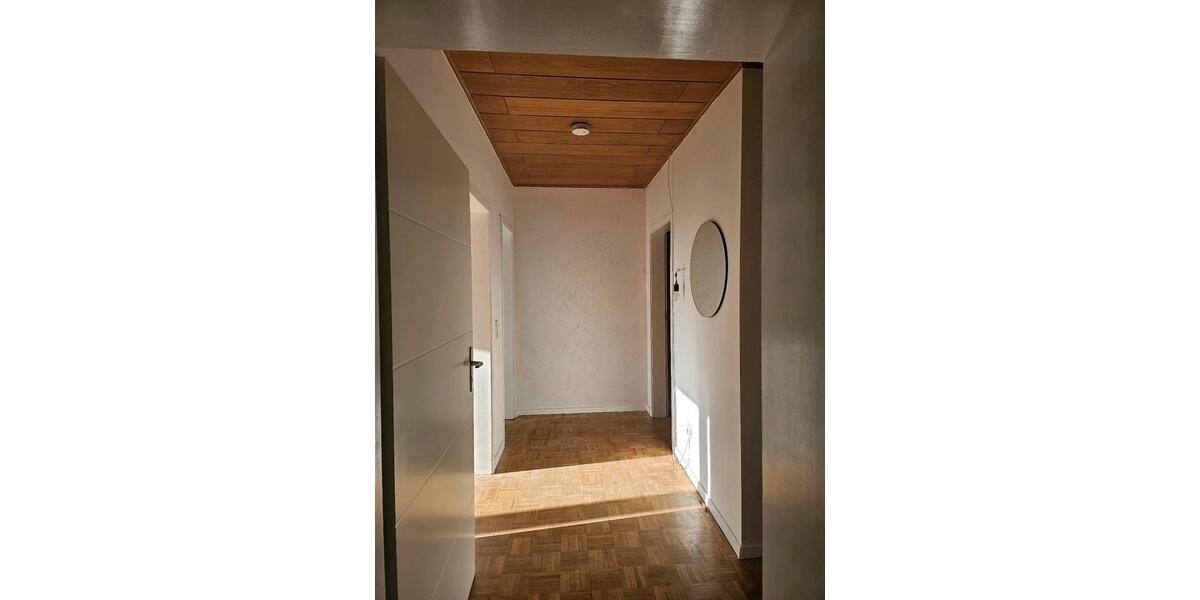 Etagenwohnung Bad Wildungen - 4 Zimmer, 120 m&sup2;, 1.250&euro; | Angebot:24550691