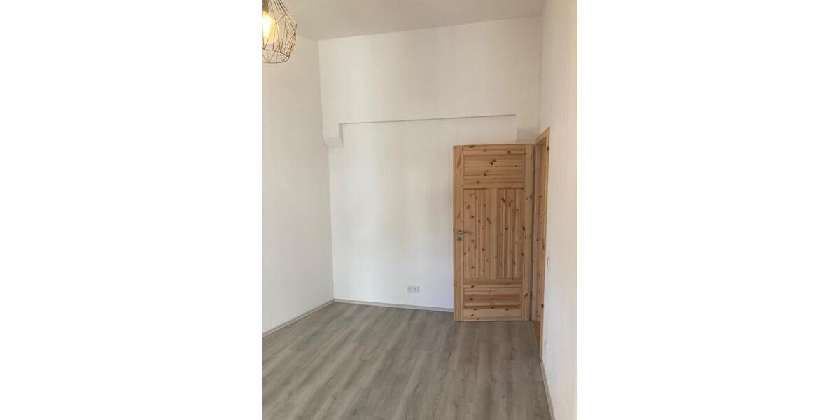 Etagenwohnung Bad Hersfeld - 3 Zimmer, 89 m&sup2;, 990&euro; | Angebot:26594337