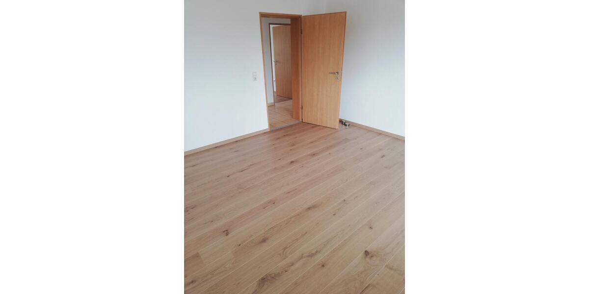 Etagenwohnung Dillingen an der Donau - 4 Zimmer, 110 m&sup2;, 1.230&euro; | Angebot:26252358