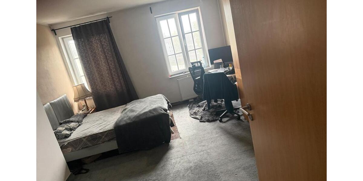Etagenwohnung Siegen - 3 Zimmer, 83 m&sup2;, 550&euro; | Angebot:26635739