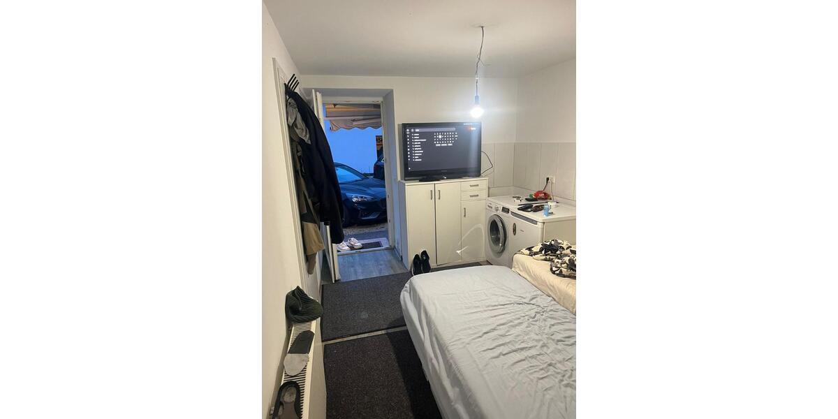 Erdgeschoßwohnung Bachhagel - 1 Zimmer, 17 m&sup2;, 400&euro; | Angebot:25394484