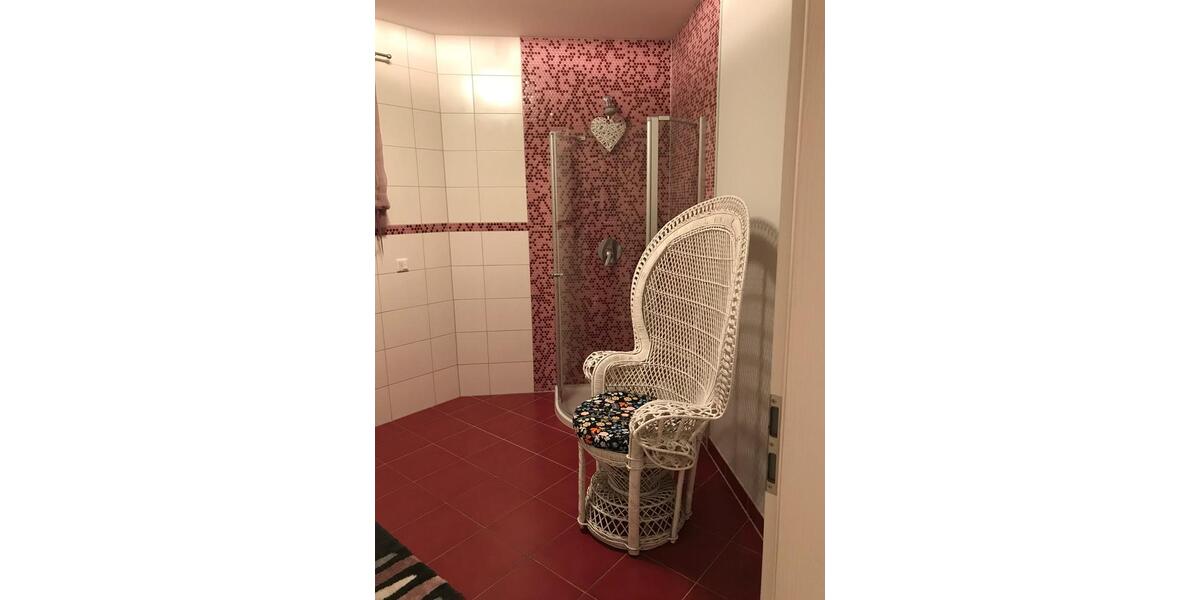 Bungalow Velburg - 3.5 Zimmer, 110 m&sup2;, 1.400&euro; | Angebot:26689526