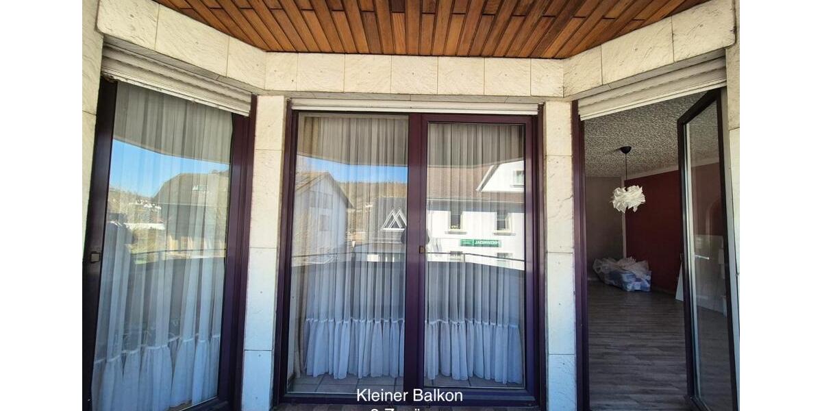 Etagenwohnung Walsdorf - 6 Zimmer, 210 m&sup2;, 1.150&euro; | Angebot:22152708