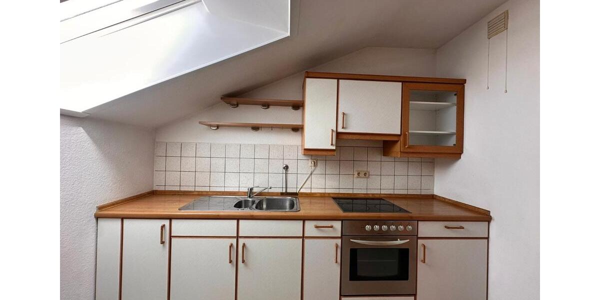 Dachgeschoßwohnung Bad Neustadt an der Saale - 2 Zimmer, 67 m&sup2;, 530&euro; | Angebot:26366355