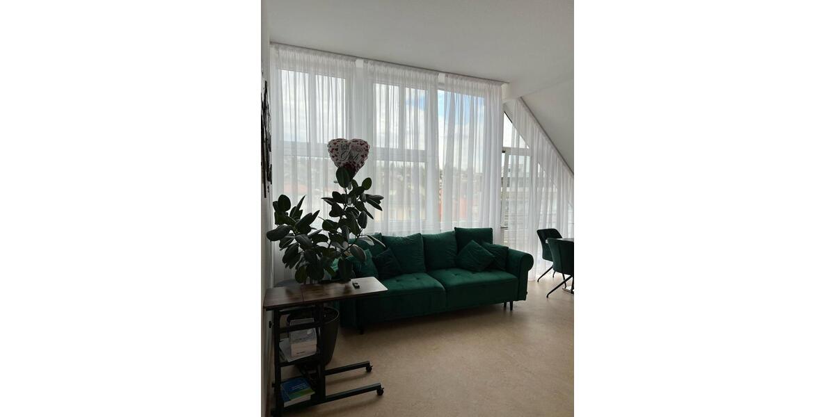 Dachgeschoßwohnung Pforzheim Dillweißenstein - 2 Zimmer, 52 m&sup2;, 608&euro; | Angebot:25148913