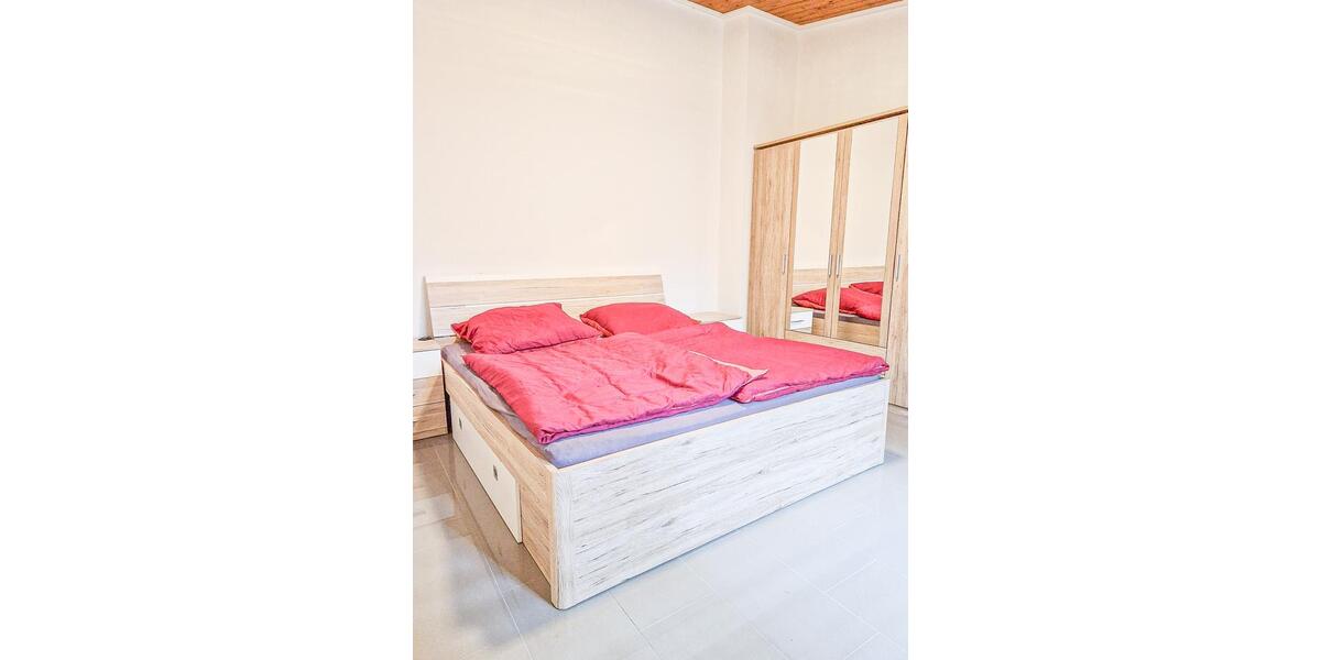 Mehrfamilienhaus, Wohnhaus Oberndorf - 5 Zimmer, 135 m&sup2;, 1.090&euro; | Angebot:26676506