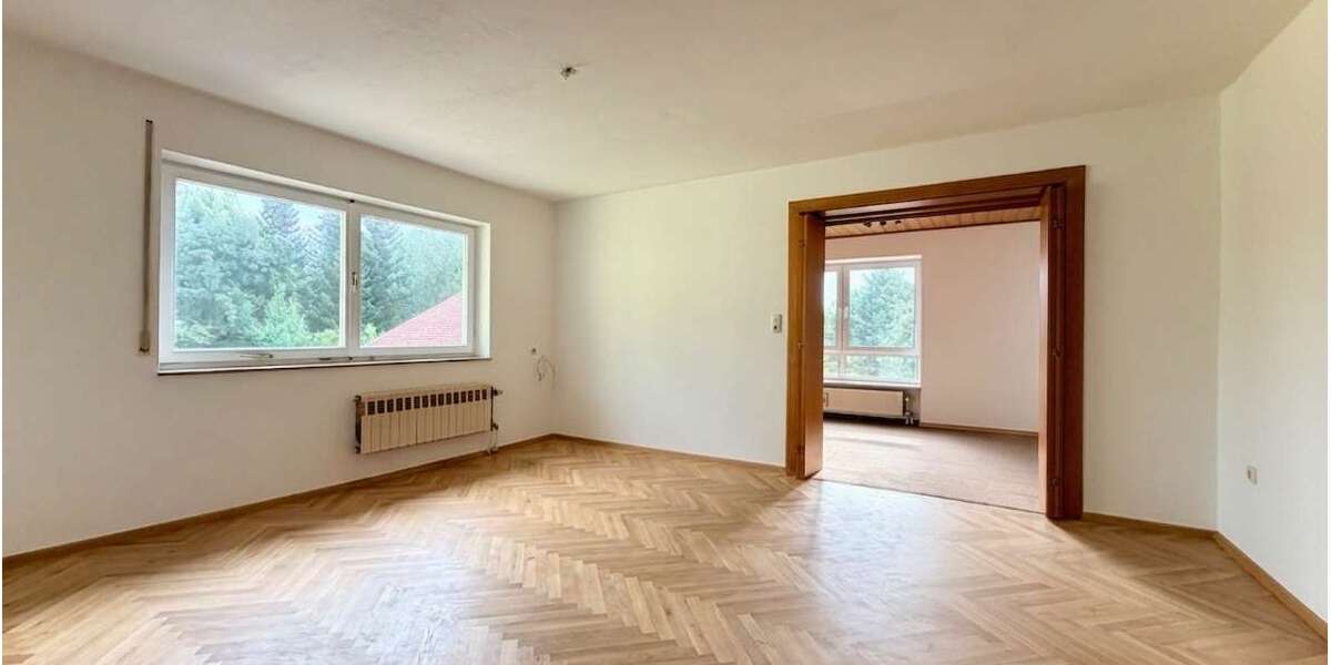Etagenwohnung Bayerbach - 4 Zimmer, 109 m&sup2;, 690&euro; | Angebot:27257526