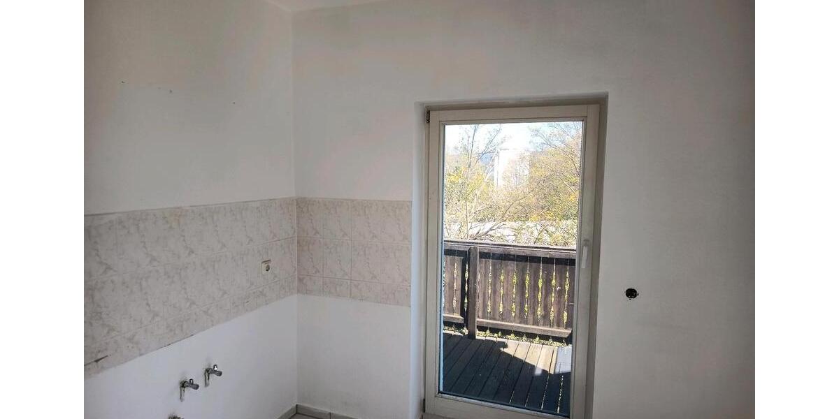 Etagenwohnung Döbeln - 1 Zimmer, 41 m&sup2;, 396&euro; | Angebot:26579781