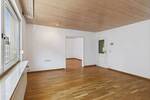 Zentrales Wohnen in Stuttgart-Ost: Charmante 4-Zimmer-Wohnung mit Stellplatz 4 zimmer