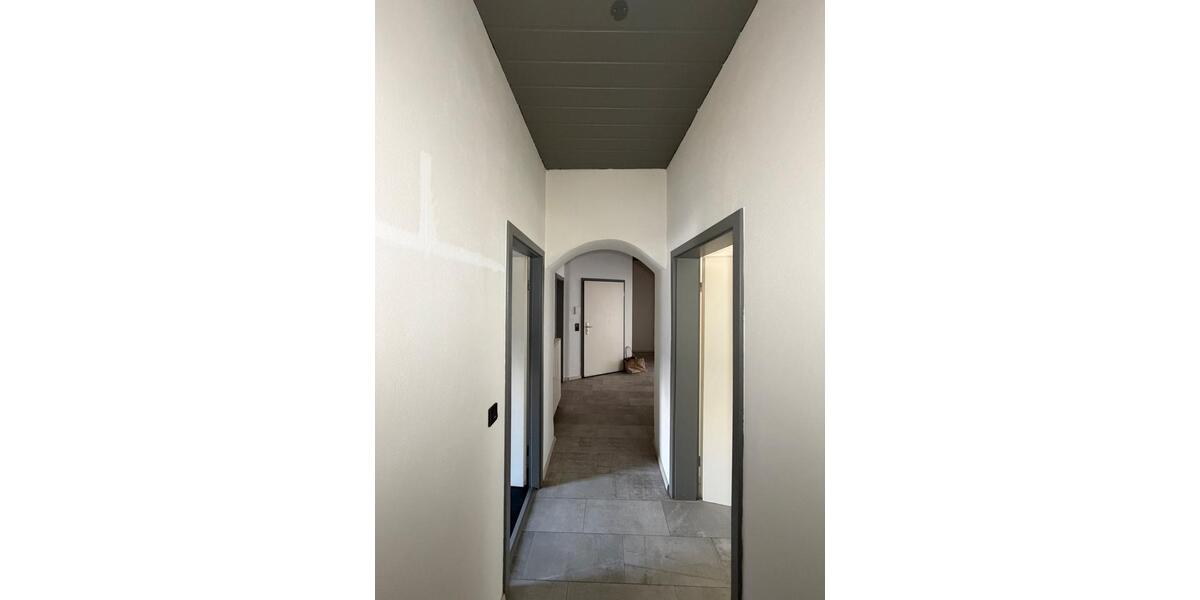 Etagenwohnung Hof Altstadt - 4 Zimmer, 93 m&sup2;, 850&euro; | Angebot:26620636