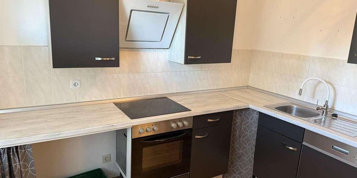 Wohnung zum Mieten in Häfen - Bremerhaven 680 € 77.26 m² 3 zimmer