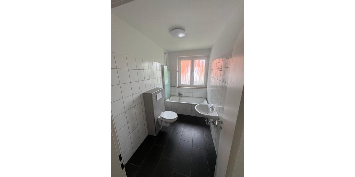 Etagenwohnung Nienhagen - 3 Zimmer, 92 m&sup2;, 920&euro; | Angebot:26587362