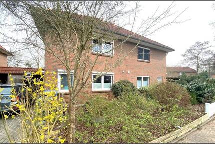 Haus Oldenburg Ofenerdiek - 4 Zimmer, 100 m&sup2;, 1.200&euro; | Angebot:26189369