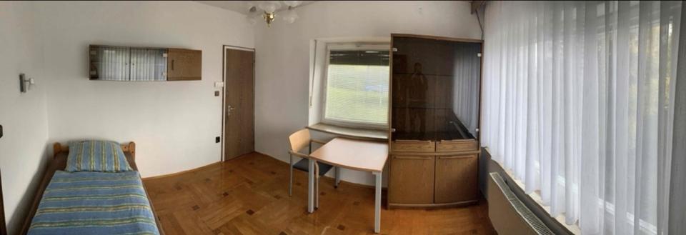Wohnen auf Zeit Schirmitz - 14 Zimmer, 109 m&sup2;, 420&euro; | Angebot:26647960