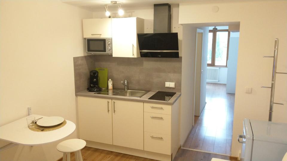 Erdgeschoßwohnung Pforzheim Dillweißenstein - 2 Zimmer, 32 m&sup2;, 460&euro; | Angebot:25286331