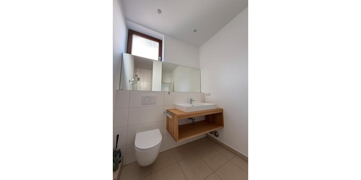 Etagenwohnung Walldorf - 2 Zimmer, 80 m&sup2;, 1.190&euro; | Angebot:26237130