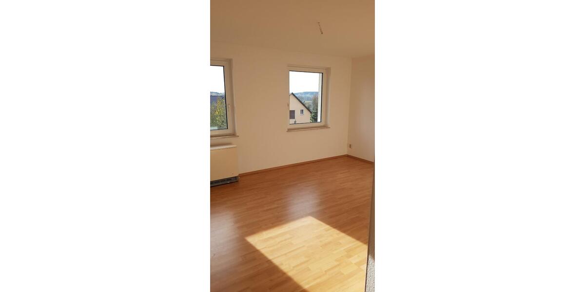 Etagenwohnung Neukirch/Lausitz Lausitz - 3 Zimmer, 111 m&sup2;, 610&euro; | Angebot:25362037