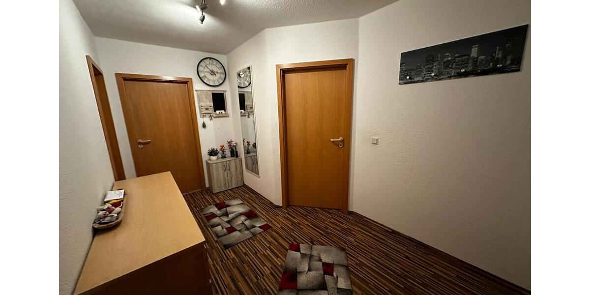 Dachgeschoßwohnung Schortens - 2 Zimmer, 75 m&sup2;, 600&euro; | Angebot:24862359