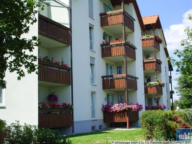 2-Zimmer-Wohnung mit Balkon Hochparterre