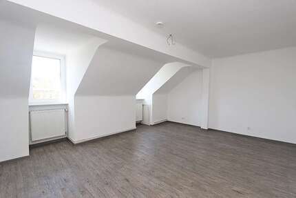 Wohnung Kassel Südstadt - 3 Zimmer, 82 m&sup2;, 690&euro; | Angebot:27131597