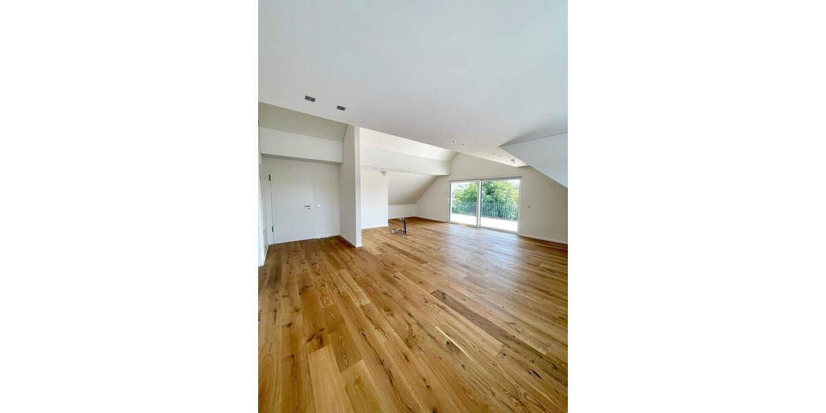 Etagenwohnung Radolfzell am Bodensee / Böhringen Böhringen - 3 Zimmer, 110 m&sup2;, 1.850&euro; | Angebot:24780578