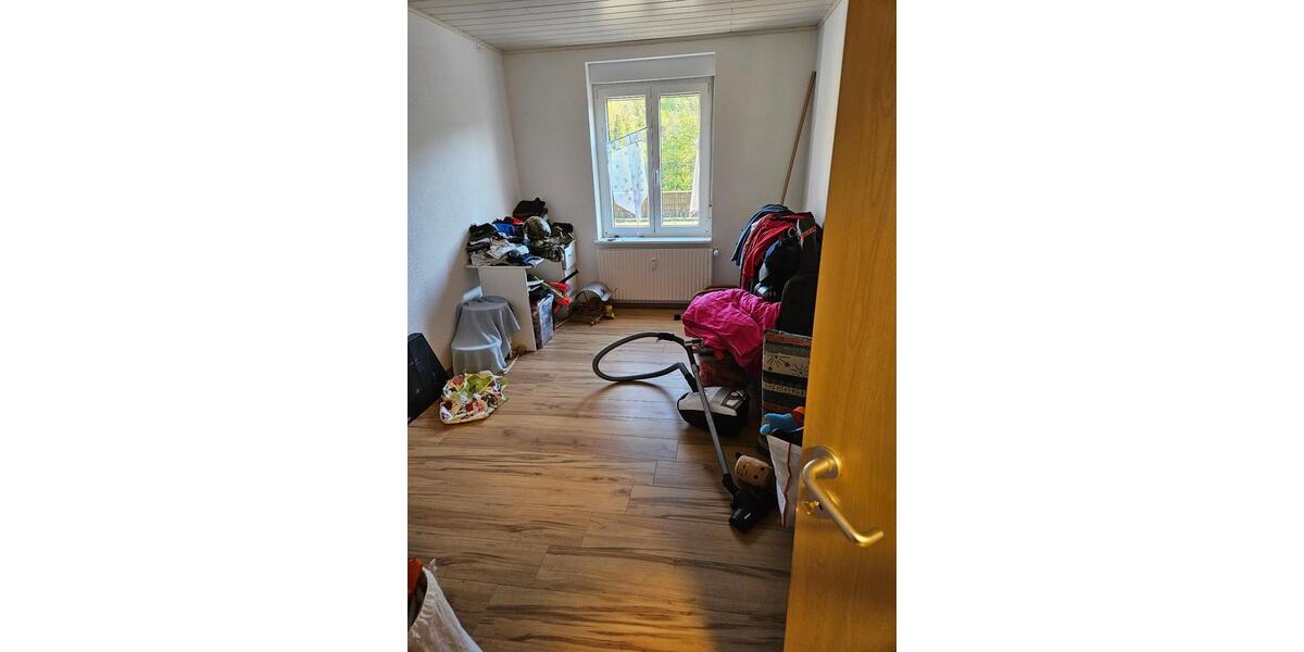 Erdgeschoßwohnung Murrhardt - 5 Zimmer, 155 m&sup2;, 1.500&euro; | Angebot:26522055