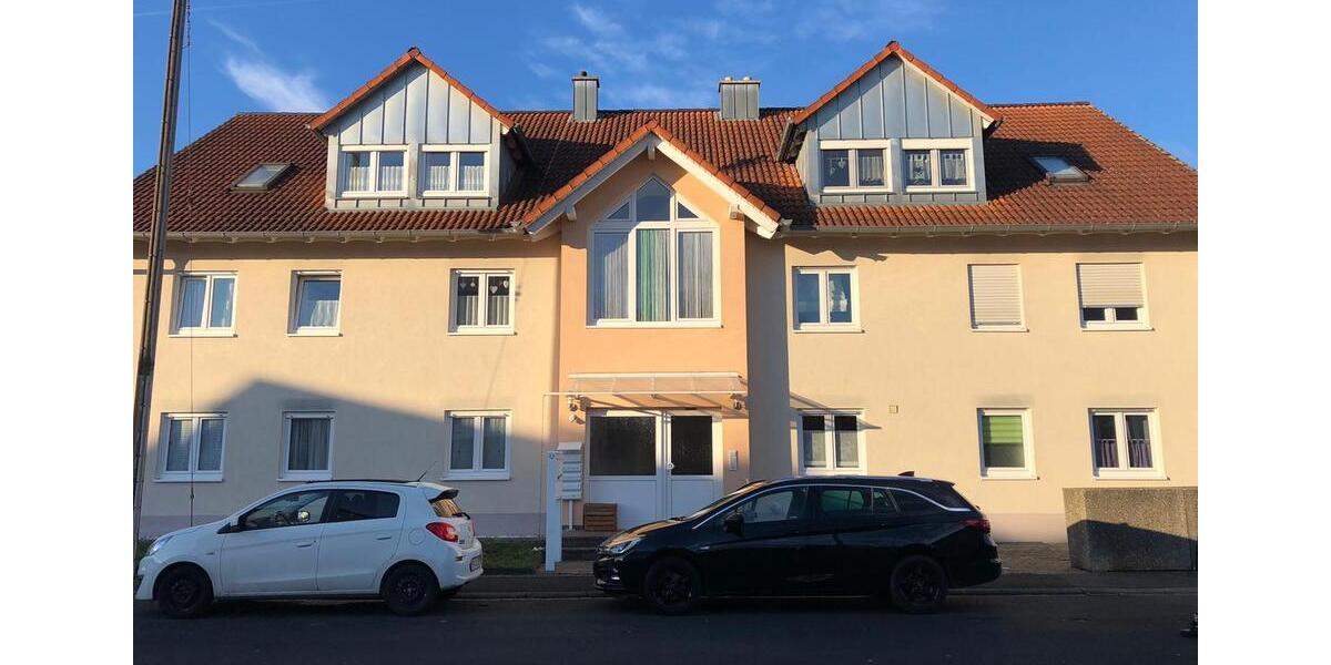 Erdgeschoßwohnung Karlstadt - 3 Zimmer, 90 m&sup2;, 1.040&euro; | Angebot:24535781