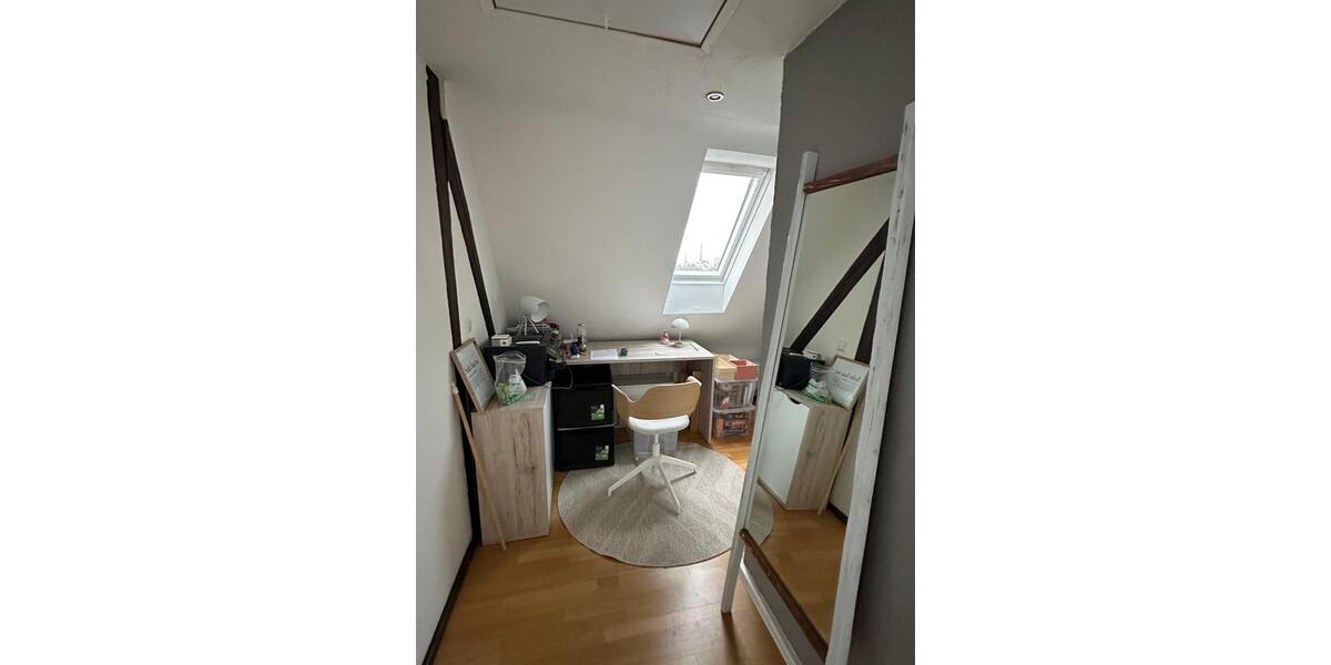 Dachgeschoßwohnung Mannheim Sandhofen - 2.5 Zimmer, 60 m&sup2;, 850&euro; | Angebot:26431374