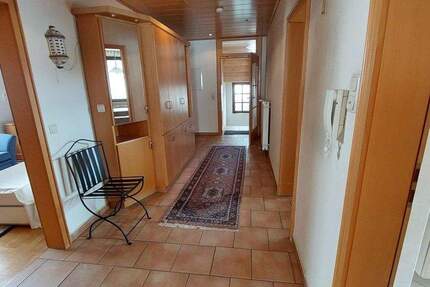 Gepflegte 3,5 Zimmer Wohnung mit Balkon und Kellerraum zu vermieten 3 zimmer