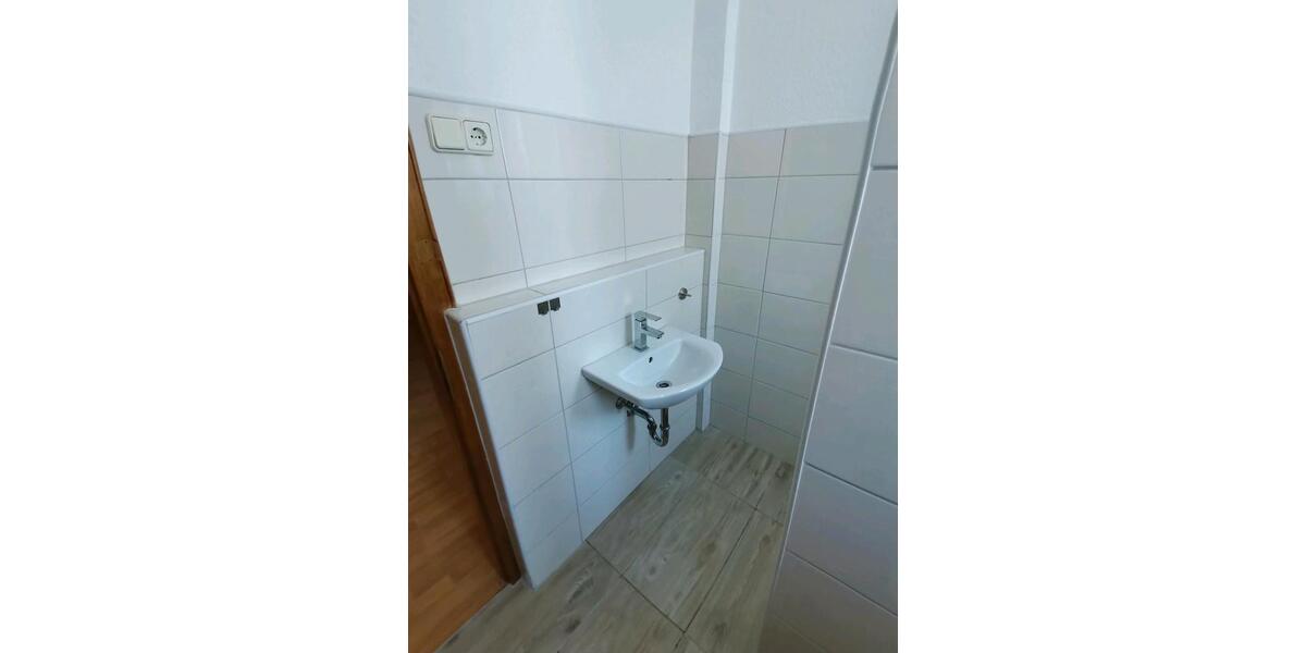 Etagenwohnung Wermelskirchen - 3 Zimmer, 80 m&sup2;, 1.020&euro; | Angebot:26561738