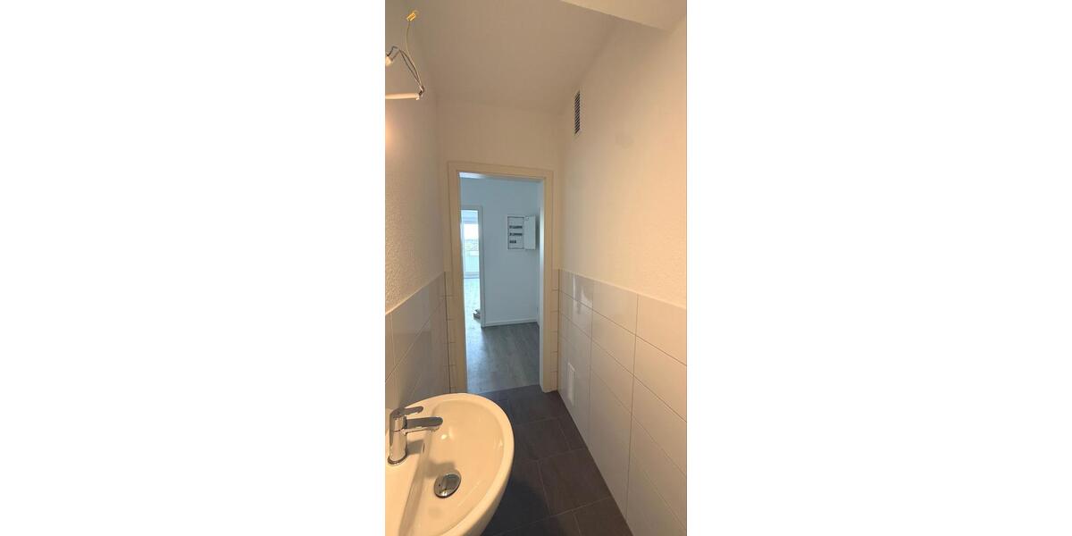 Etagenwohnung Wuppertal - 2 Zimmer, 71 m&sup2;, 570&euro; | Angebot:26674868