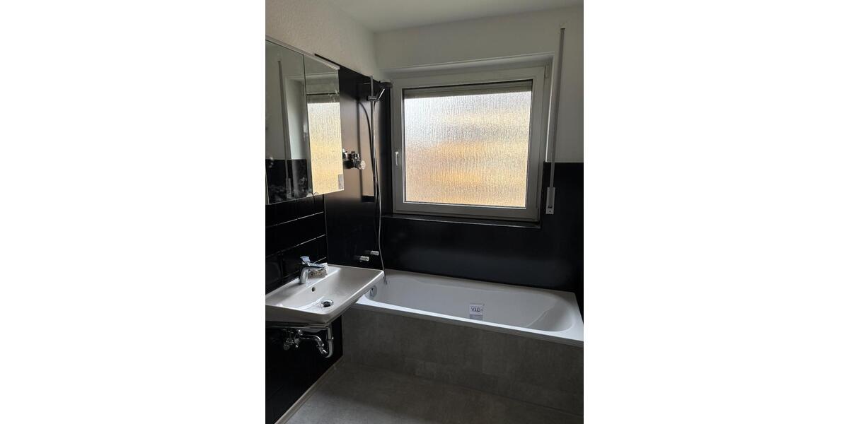 Etagenwohnung Markgröningen - 2.5 Zimmer, 59 m&sup2;, 870&euro; | Angebot:25256458