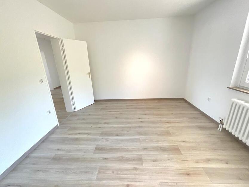Renovierte 3 Zimmerwohnung mit Balkon