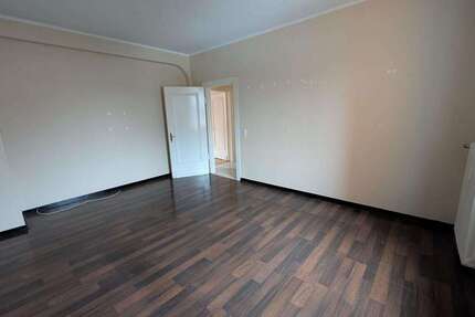 Wohnung Duisburg Rheinhausen - 3 Zimmer, 85 m&sup2;, 575&euro; | Angebot:25167520