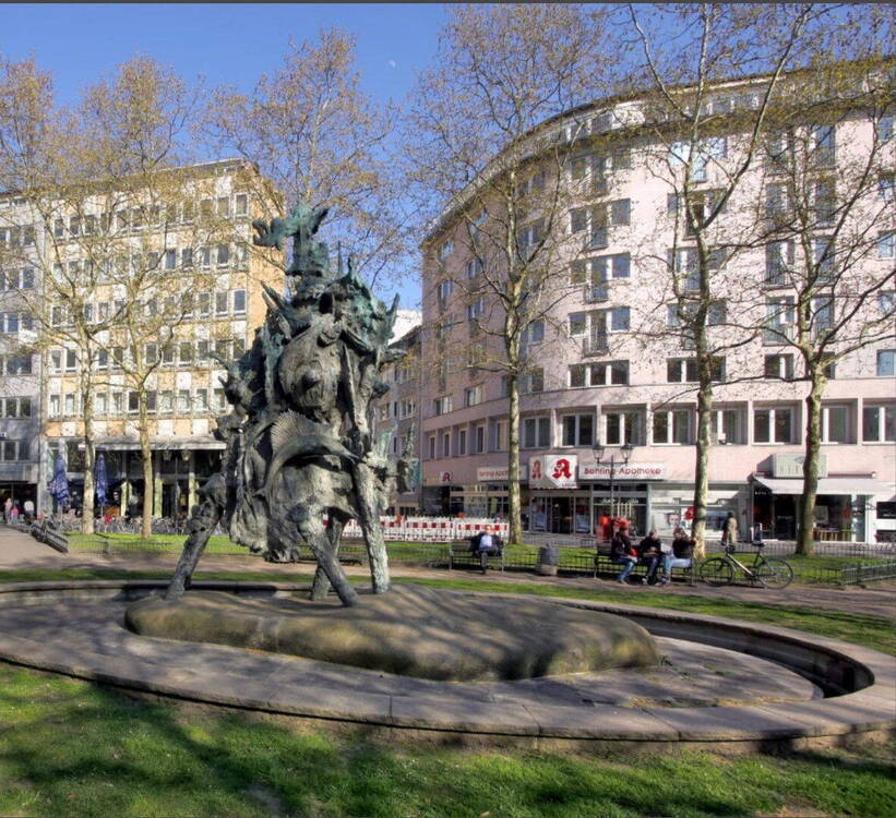 Zentrale 4-Zimmer-WG-Wohnung in Köln - Perfekt für eine Frauen-WG