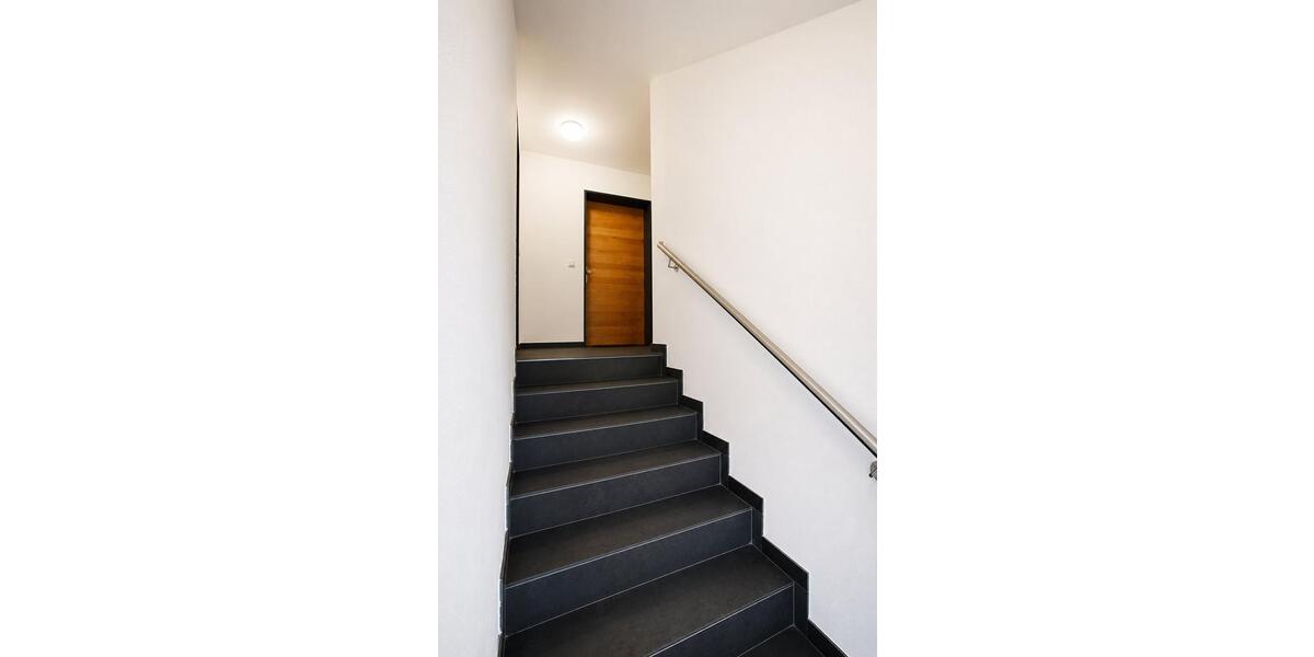 Erdgeschoßwohnung Kolbermoor - 3 Zimmer, 94 m&sup2;, 1.505&euro; | Angebot:26596103