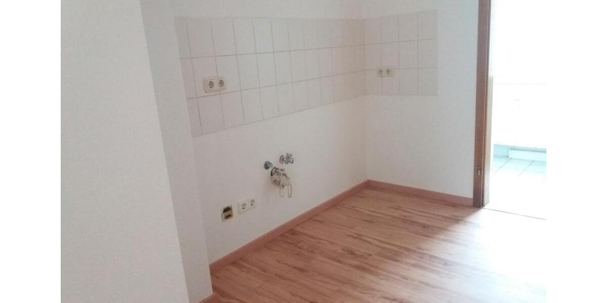 Erdgeschoßwohnung Döbeln - 1 Zimmer, 21 m&sup2;, 175&euro; | Angebot:26299941