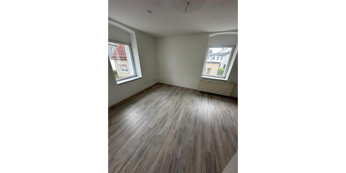 Etagenwohnung Marienheide - 5 Zimmer, 90 m&sup2;, 880&euro; | Angebot:26532284